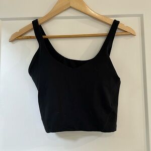 Gilly Hicks crop tank like new size medium